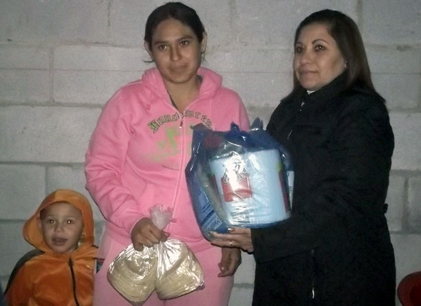 Delivering food packages in Miguel Aleman