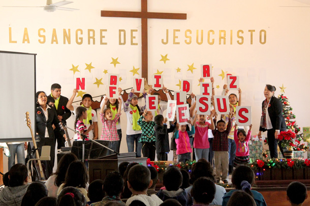 The kids at the Christmas fiesta in Miguel Aleman The kids at the Christmas fiesta in Miguel Aleman