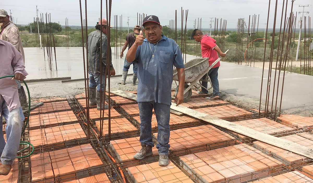 Our foreman Luz on the roof of the community center in Miguel Aleman