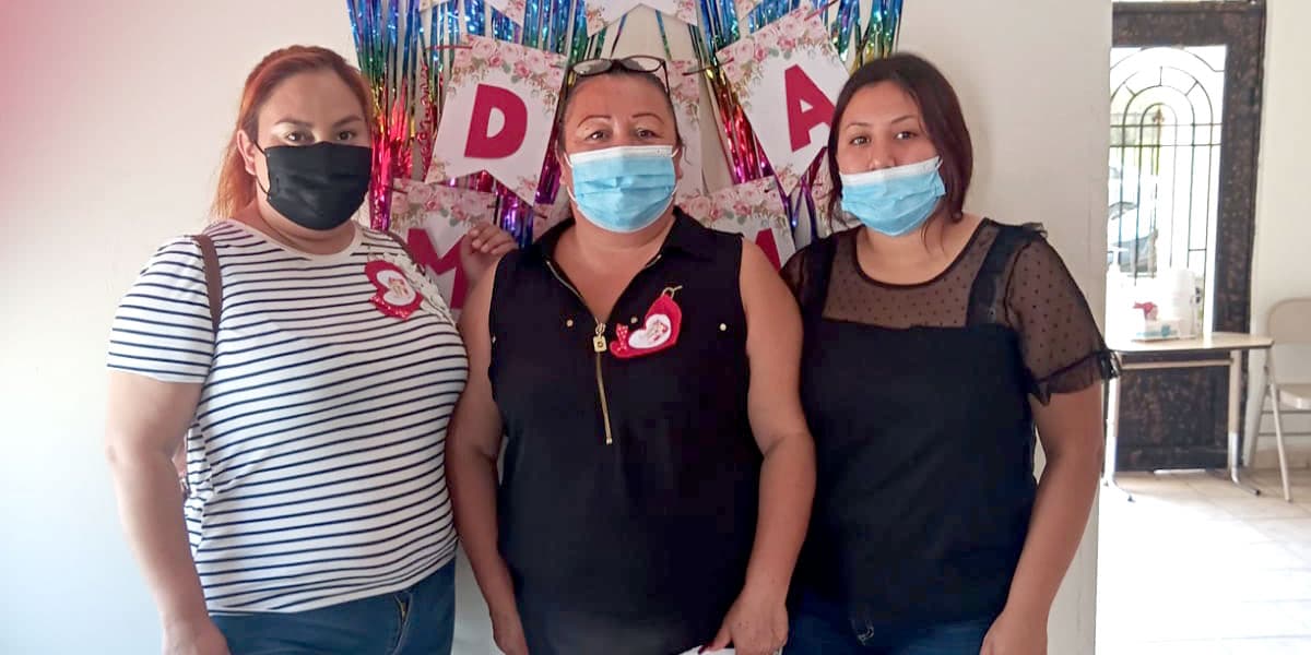 Mothers and daughters celebrating Mothers Day in Miguel Aleman Mexico