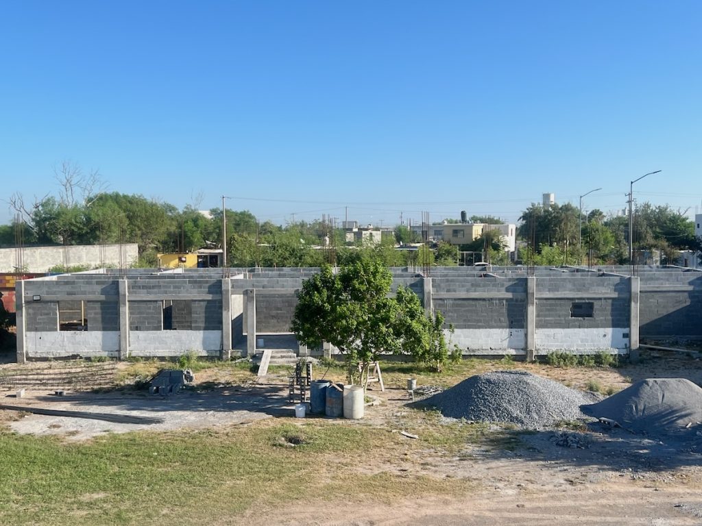 The Deantin community center ready for its roof